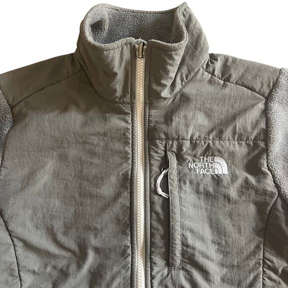 The North Face Polartec Recycled Fleece Jacket Womens Small Gray Full Zip - Picture 3 of 14